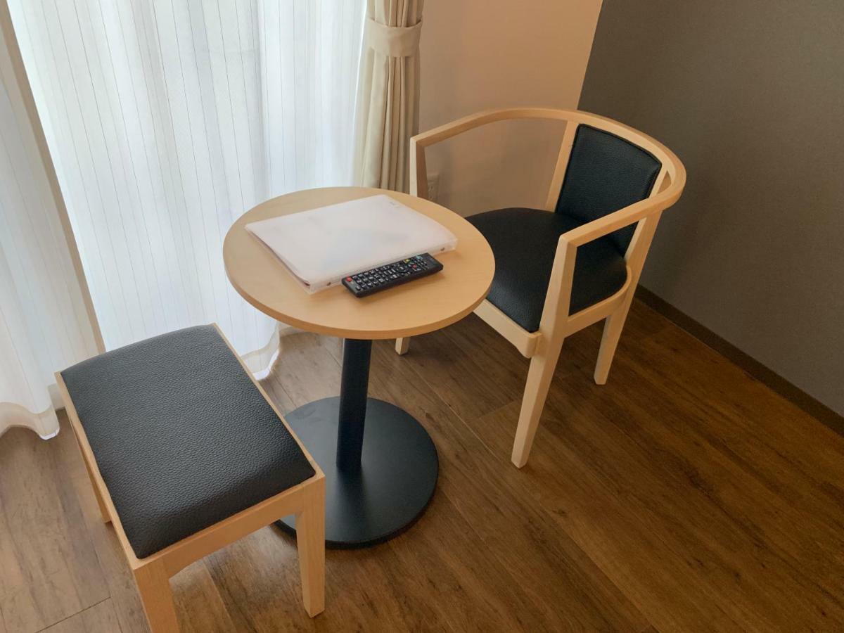 Mr.Kinjo Inn Tomigusuku Экстерьер фото